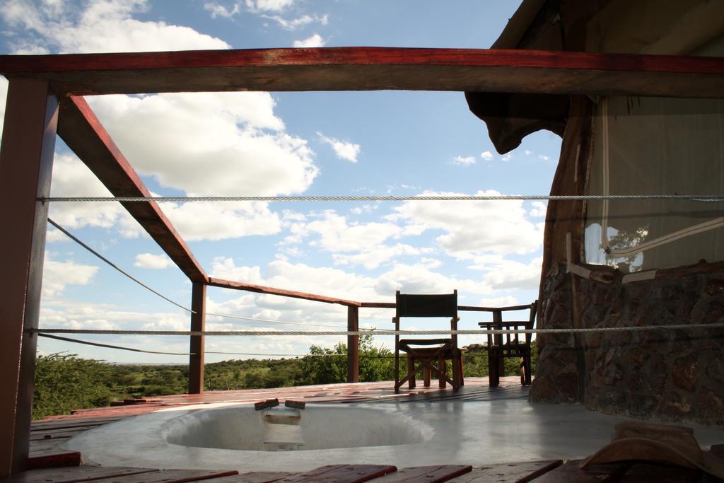 Villa Amani Mara Camp à Réserve nationale du Masai Mara Extérieur photo