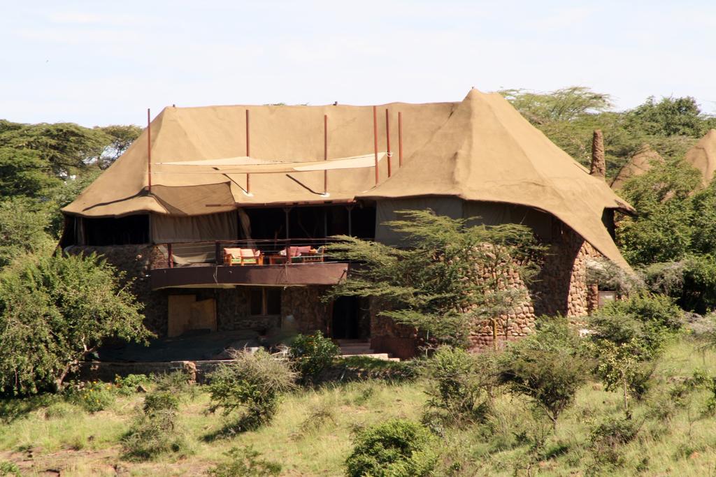 Villa Amani Mara Camp à Réserve nationale du Masai Mara Extérieur photo